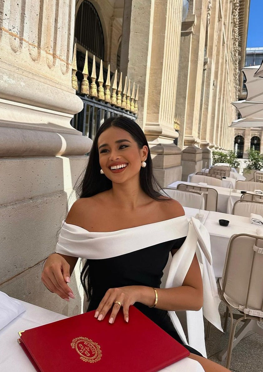 Francine | Épaule Démontée avec Nœud et Fente