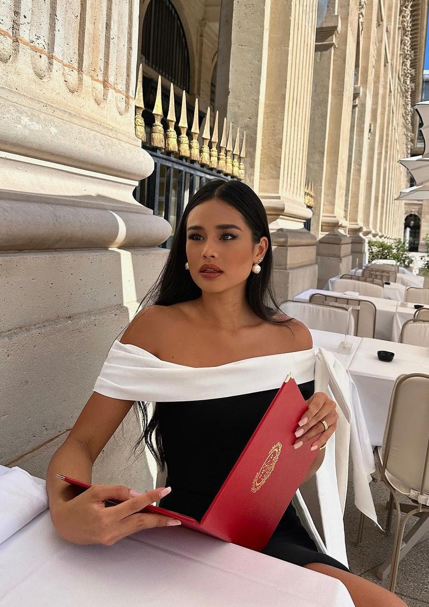 Francine | Épaule Démontée avec Nœud et Fente