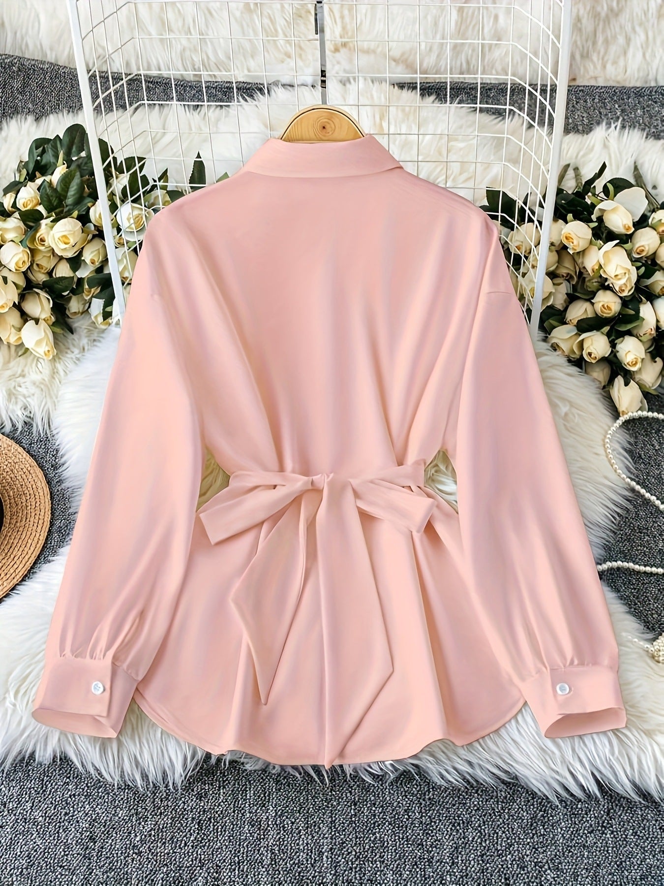 Durand Lyon | blouse à manches bouffantes et ceinture