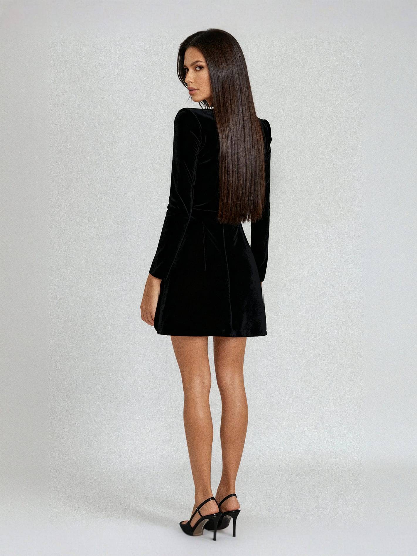 NORA | Robe Cristal l’éclat des fêtes dans un esprit parisien