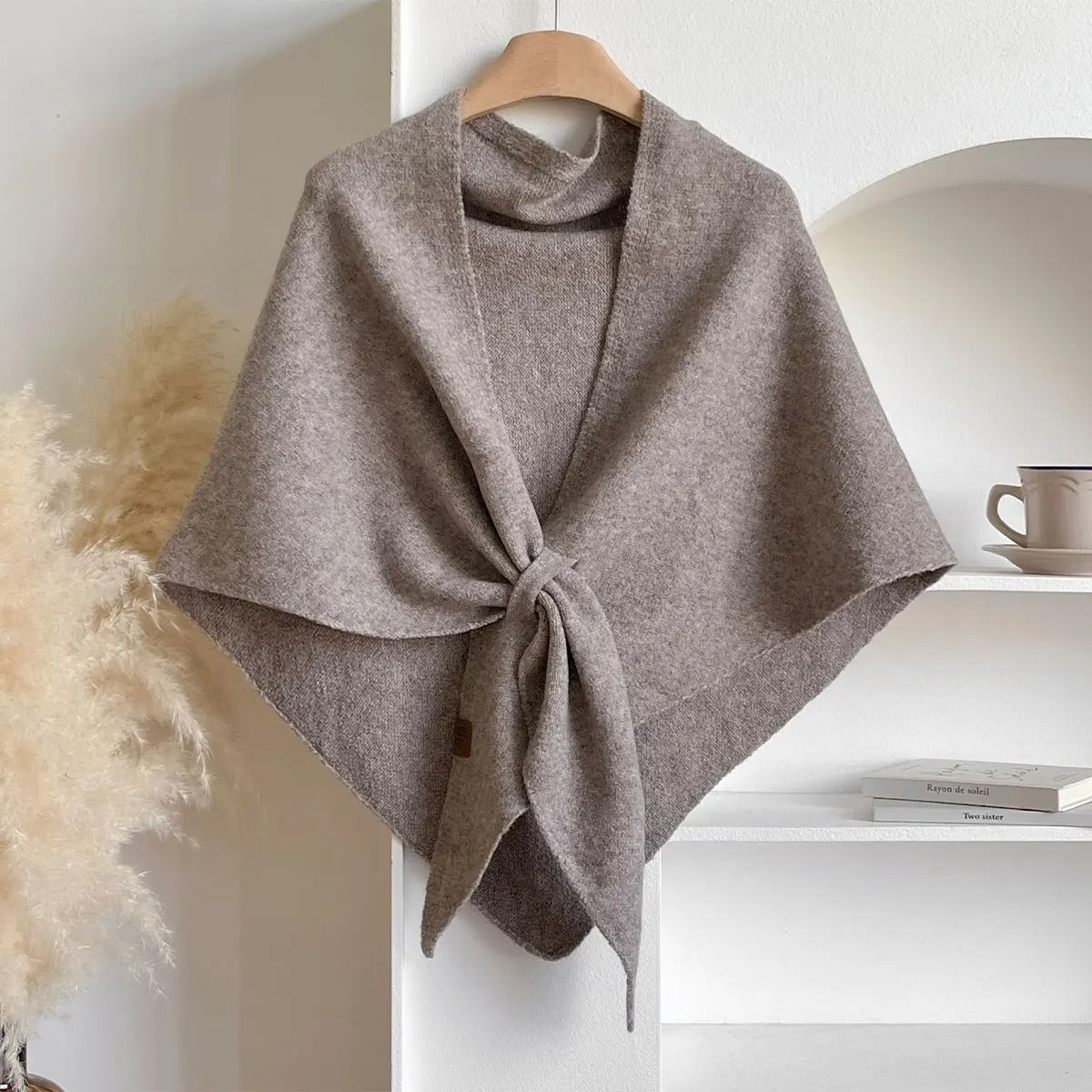 Ornella - Elegant Shawl